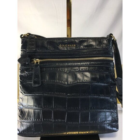 Cole Haan Crossbody Shoulder Purse Bag Genuine Leather Alligator Print Black  -N - Picture 5 of 16